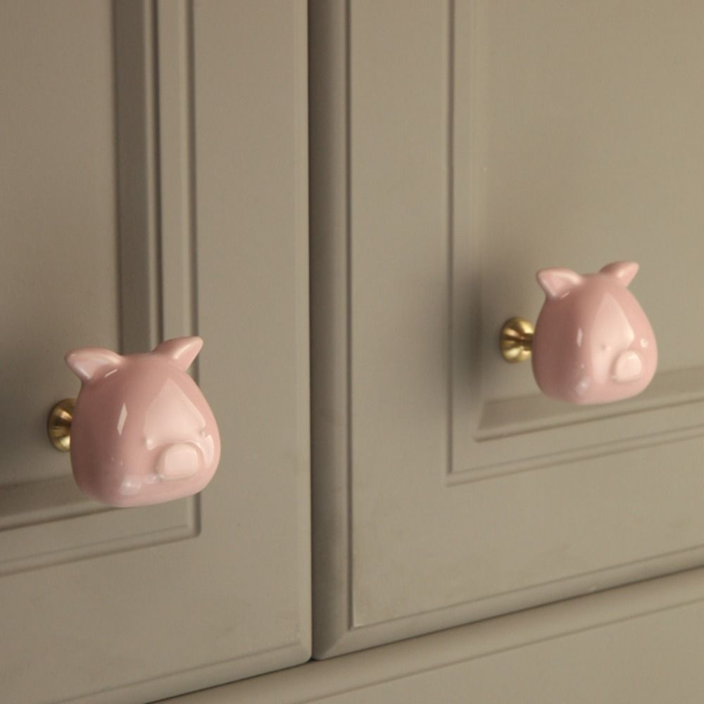 Cute Ceramic Piggy Handle Cartoon European Simple Handle Kitchen Cupboard Door Pull Handle Closet
Cute Ceramic Piggy Handle Cartoon European Simple Handle Kitchen Cupboard Door Pull Handle Closet