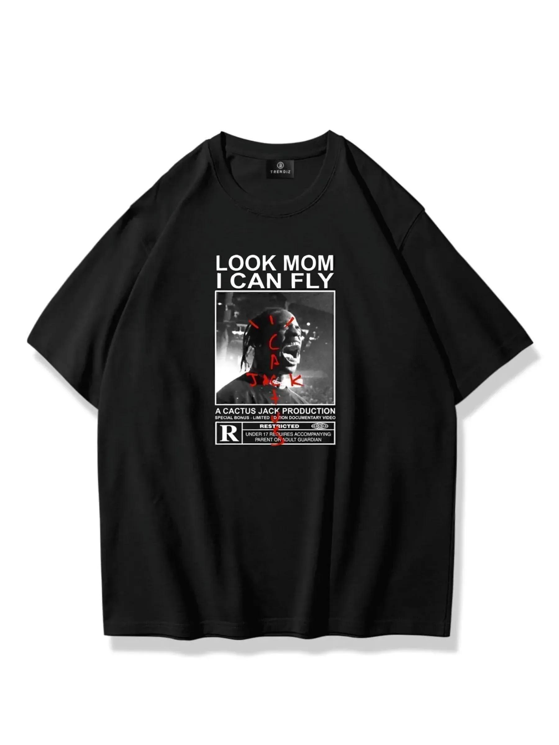 Black T-shirt with print S
Black T-shirt with print S