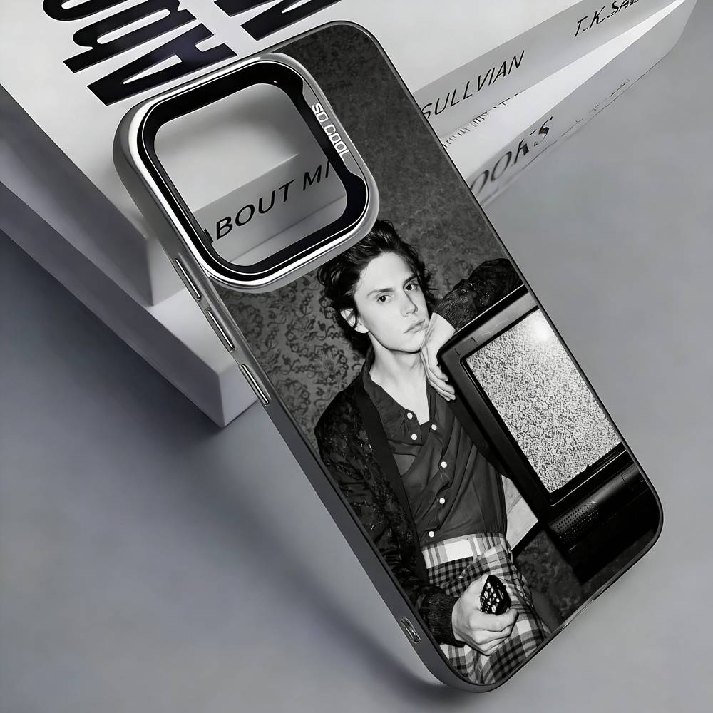 E-Evan P-Peters Phone Case For iPhone 17,16,15,14,13,12,11 Plus,Pro Max,Colored Silver Phone Case iPhone16pro
E-Evan P-Peters Phone Case For iPhone 17,16,15,14,13,12,11 Plus,Pro Max,Colored Silver Phone Case iPhone16pro