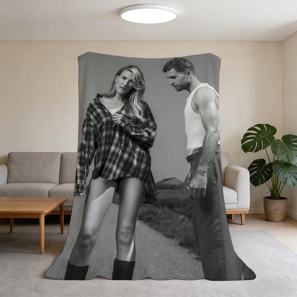 Blanket Super S-Suzan Warm en Comfortable Band Plush Throw Blanket Child Home Sofa Bedroom Music Freek Gift 75x90cm
Blanket Super S-Suzan Warm en Comfortable Band Plush Throw Blanket Child Home Sofa Bedroom Music Freek Gift 75x90cm