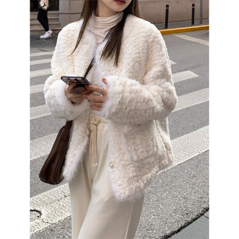 Пальто из овечьей шерсти Xiaoxiangfeng, женское, осенне-зимнее, новое, тонкое и теплое, высококачественное, толстое плюшевое пальто 2XL
Пальто из овечьей шерсти Xiaoxiangfeng, женское, осенне-зимнее, новое, тонкое и теплое, высококачественное, толстое плюшевое пальто 2XL