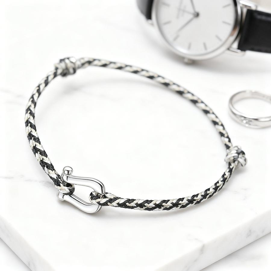 Minimalist Elegance Women String Bracelet Handmade Braided Adjustable Friendship Braslet Not Fading Or Deforming Gift For Her черный белый
Minimalist Elegance Women String Bracelet Handmade Braided Adjustable Friendship Braslet Not Fading Or Deforming Gift For Her черный белый