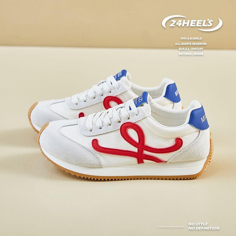 Yang Mi, the same Piedexun Forrest Gump women s shoes 2025 spring new versatile lightweight soft-soled casual little white shoes women 35
Yang Mi, the same Piedexun Forrest Gump women s shoes 2025 spring new versatile lightweight soft-soled casual little white shoes women 35