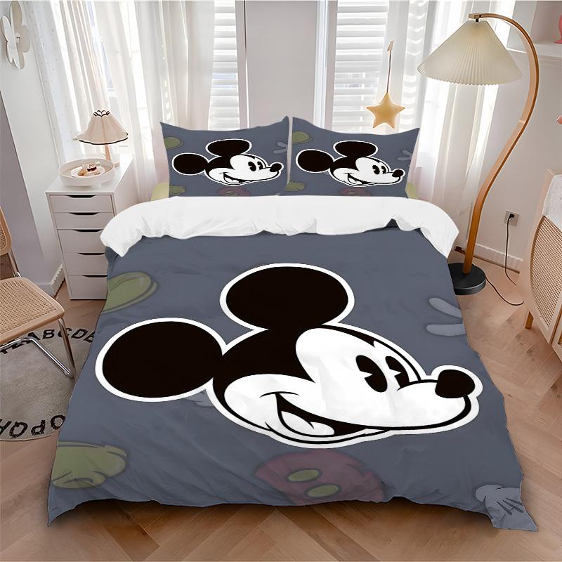 3pcs set Mickey Mouse1pc of quilt cover+2pcs of pillowcase, no core, print bedding, All Seasons Bedroom Setting022 135x200cm
3pcs set Mickey Mouse1pc of quilt cover+2pcs of pillowcase, no core, print bedding, All Seasons Bedroom Setting022 135x200cm