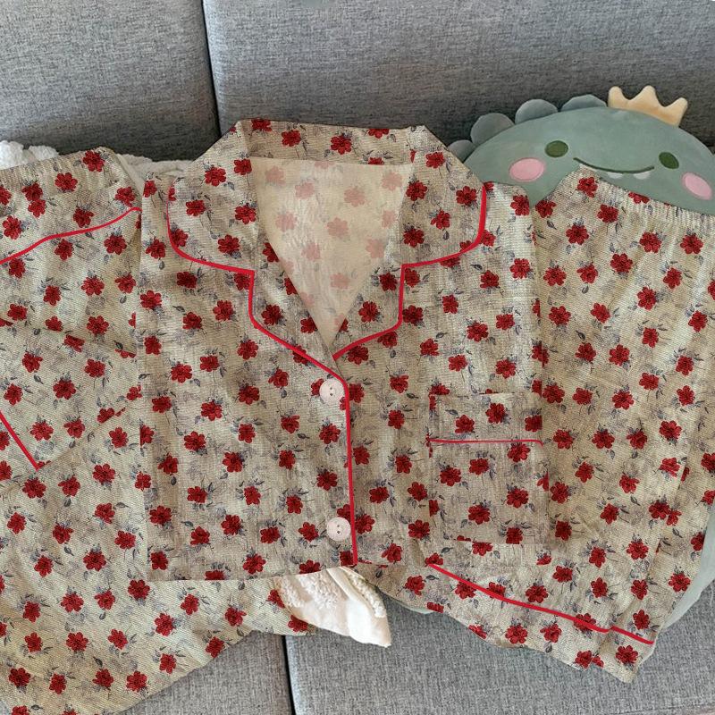 Французский Ретро Романтический Розовый Цветочный Легкий Роскошный Мятый Тканевый Комплект Пижамы Женский Летний Высококачественный Короткий Рукав Тройка M
Французский Ретро Романтический Розовый Цветочный Легкий Роскошный Мятый Тканевый Комплект Пижамы Женский Летний Высококачественный Короткий Рукав Тройка M