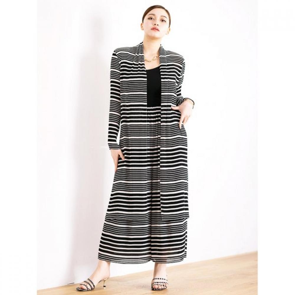 Specchio Chiffon Straight Pants 441 313 Single option
Specchio Chiffon Straight Pants 441 313 Single option