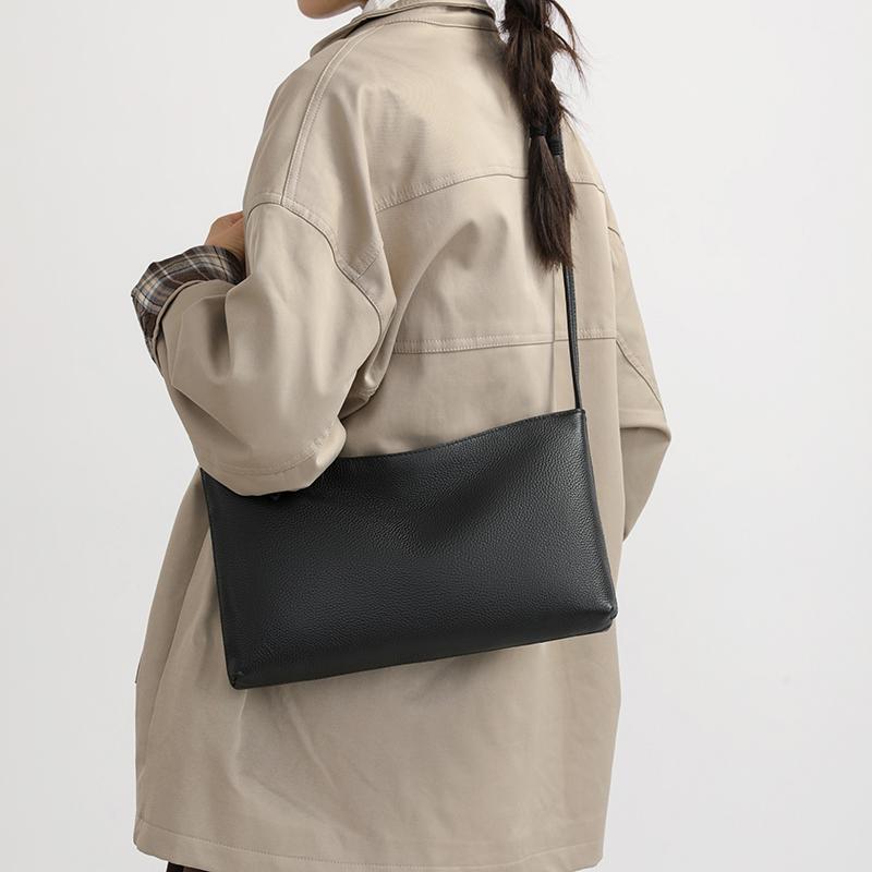 100% Genuine Leather Shoulder Crossbody Bag For Women Sac Cow Leather Ladies Handbag Luxury Female Tote Bags 33cm 4cm 20cm
100% Genuine Leather Shoulder Crossbody Bag For Women Sac Cow Leather Ladies Handbag Luxury Female Tote Bags 33cm 4cm 20cm