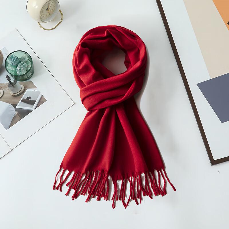 Однотонный шарф с бахромой под кашемир 35x180cm
Однотонный шарф с бахромой под кашемир 35x180cm