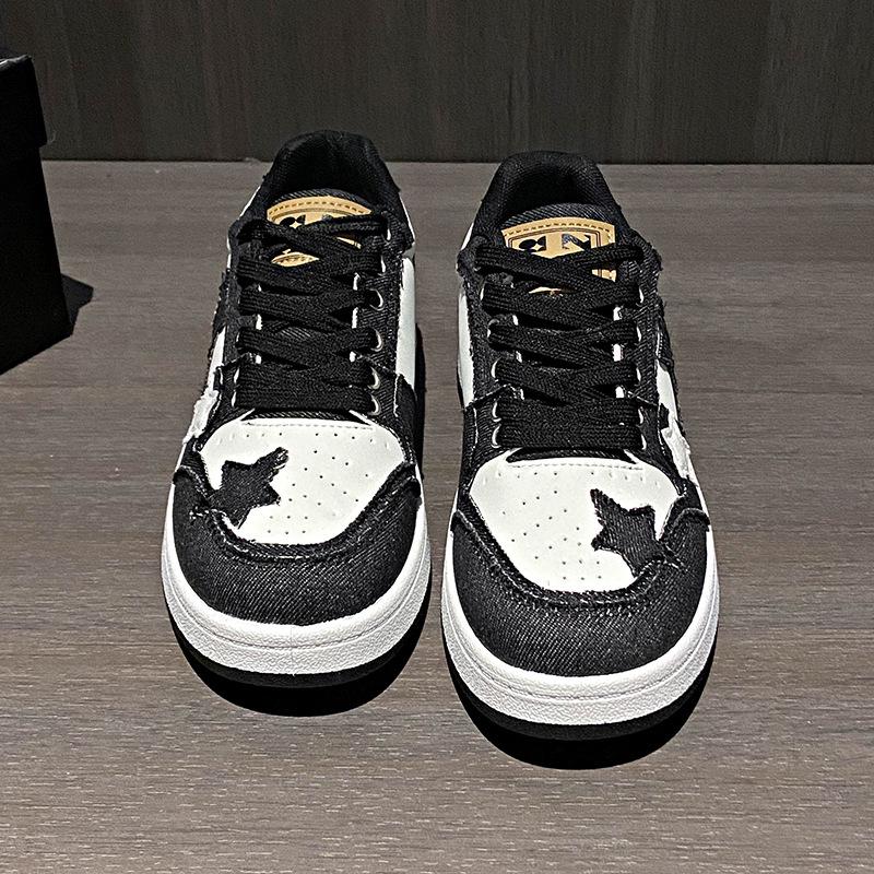 Нишевый дизайн, толстая подошва, кружево, блок, звездная обувь, ins wind, спортивная повседневная обувь, корейская версия, универсальная звездная обувь, обувь для доски 35 чёрный
Нишевый дизайн, толстая подошва, кружево, блок, звездная обувь, ins wind, спортивная повседневная обувь, корейская версия, универсальная звездная обувь, обувь для доски 35 чёрный