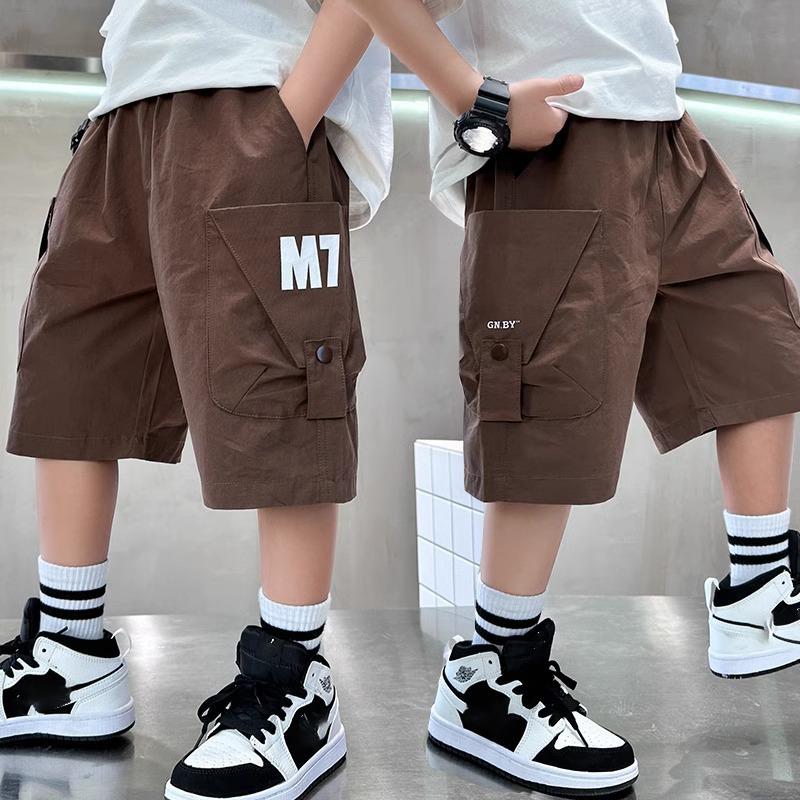 Summer Children s Cargo Shorts with Side Pocket for Boy Casual Knee Length Capris Kids Short Pants Boys Shorts 170cm коричневий
Summer Children s Cargo Shorts with Side Pocket for Boy Casual Knee Length Capris Kids Short Pants Boys Shorts 170cm коричневий