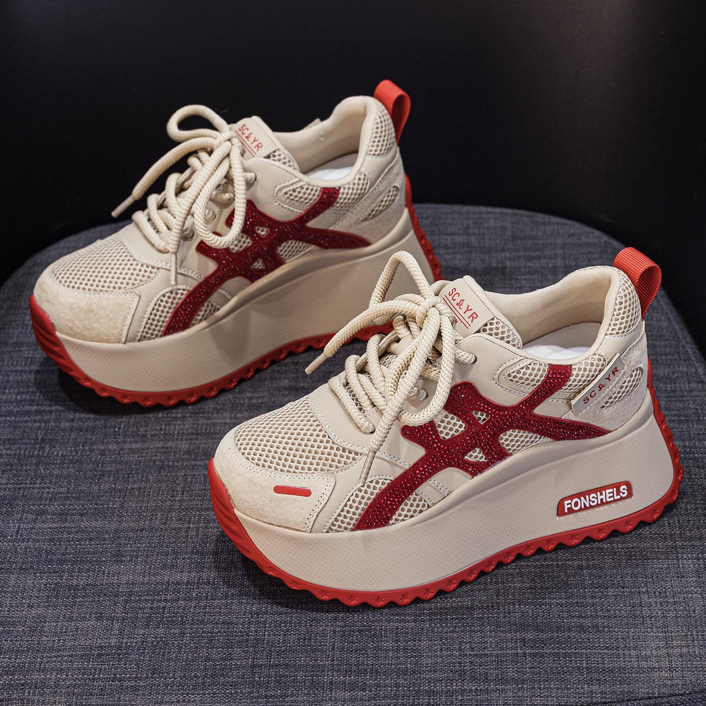 Thick-soled small Forrest Gump shoes women s 2025 autumn new light luxury explosion casual fashion heightening sports little white shoes 33
Thick-soled small Forrest Gump shoes women s 2025 autumn new light luxury explosion casual fashion heightening sports little white shoes 33