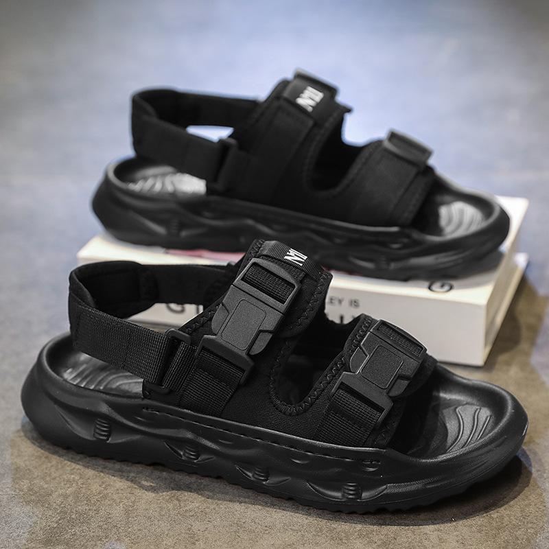 Sandals men s new summer casual outer wear outdoor creek wading sports light stepping on shit feeling youth beach shoes 39
Sandals men s new summer casual outer wear outdoor creek wading sports light stepping on shit feeling youth beach shoes 39