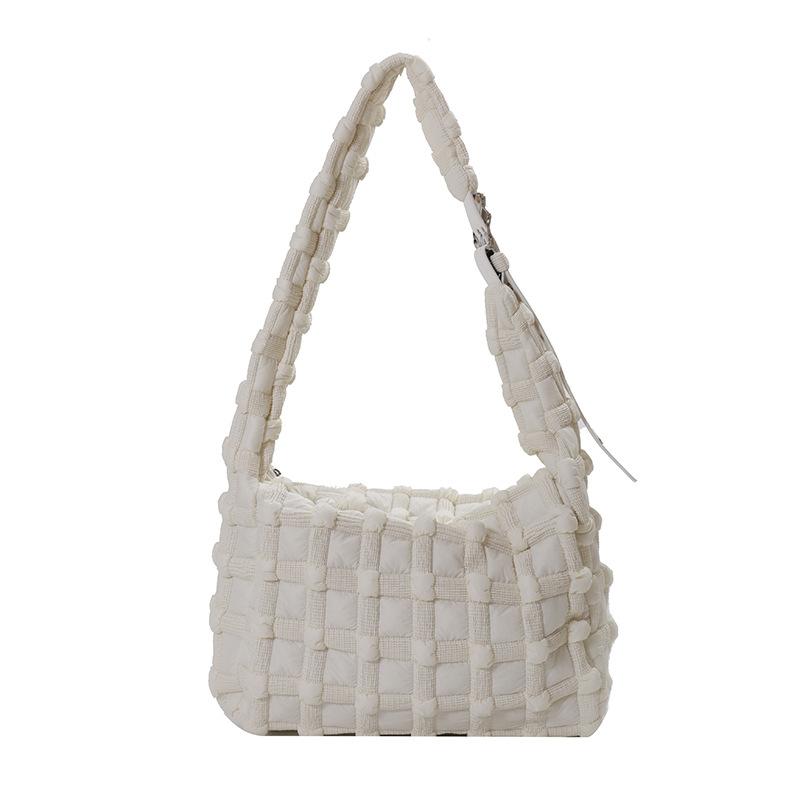 New Checkered Cloud Bag, A Niche Korean Puff Pleated Crossbody Handbag 35*15*24 белый
New Checkered Cloud Bag, A Niche Korean Puff Pleated Crossbody Handbag 35*15*24 белый