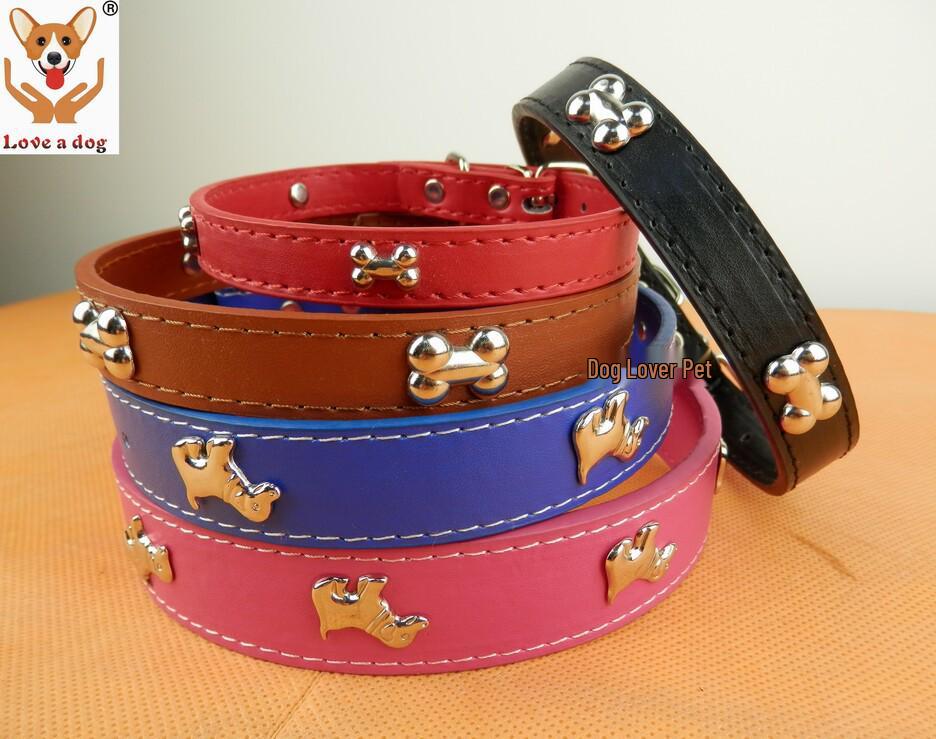 Soft Faux Leather Collar for Small Medium Dogs - Poodle, Border Collie - With Metal Bone Charm 38cm
Soft Faux Leather Collar for Small Medium Dogs - Poodle, Border Collie - With Metal Bone Charm 38cm