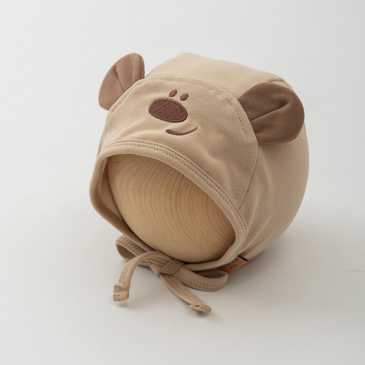 Мила шапочка для захисту вух малюка з ведмедиком, весняно-осіння бавовняна шапочка-біні для немовляти хлопчика, однотонний вітрозахисний чепчик хакі
Мила шапочка для захисту вух малюка з ведмедиком, весняно-осіння бавовняна шапочка-біні для немовляти хлопчика, однотонний вітрозахисний чепчик хакі