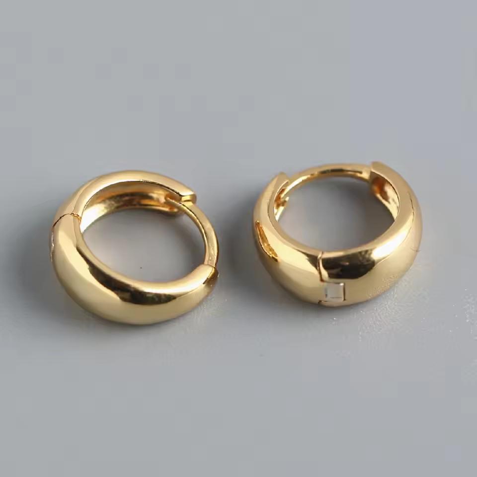 XIYANIKE Silver Color French Punk Hip-Hop Geometric Small Hoop Earrings for Women Gold Silver Party Jewelry Accessories
XIYANIKE Silver Color French Punk Hip-Hop Geometric Small Hoop Earrings for Women Gold Silver Party Jewelry Accessories