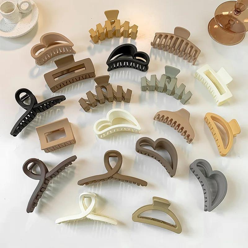 Headwear Set New Women Fashion Claw Clip Coffee Black Acrylic Large Hair Claw Korean For Girl Clip Barrette Hair Accessories
Headwear Set New Women Fashion Claw Clip Coffee Black Acrylic Large Hair Claw Korean For Girl Clip Barrette Hair Accessories