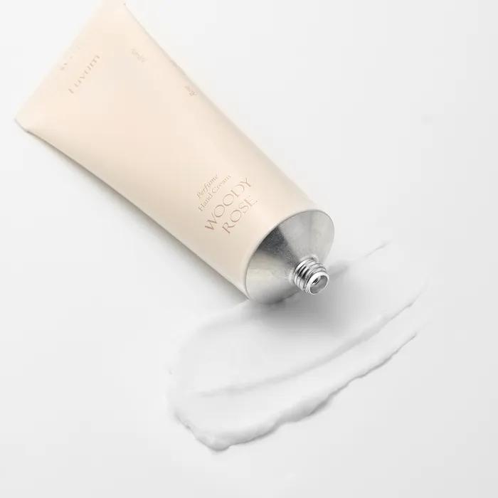 Парфюмированный крем для рук «Древесная роза»
Парфюмированный крем для рук «Древесная роза»