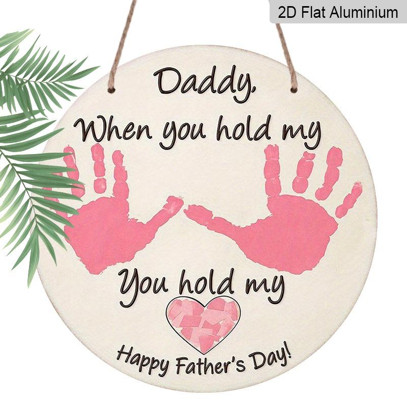 2D Flat, Retro-style Round Aluminum Wall Decoration, Available in Various Sizes, Father s Day Style, Handprint Design. Suitable for Indoor and 20*20cm
2D Flat, Retro-style Round Aluminum Wall Decoration, Available in Various Sizes, Father s Day Style, Handprint Design. Suitable for Indoor and 20*20cm