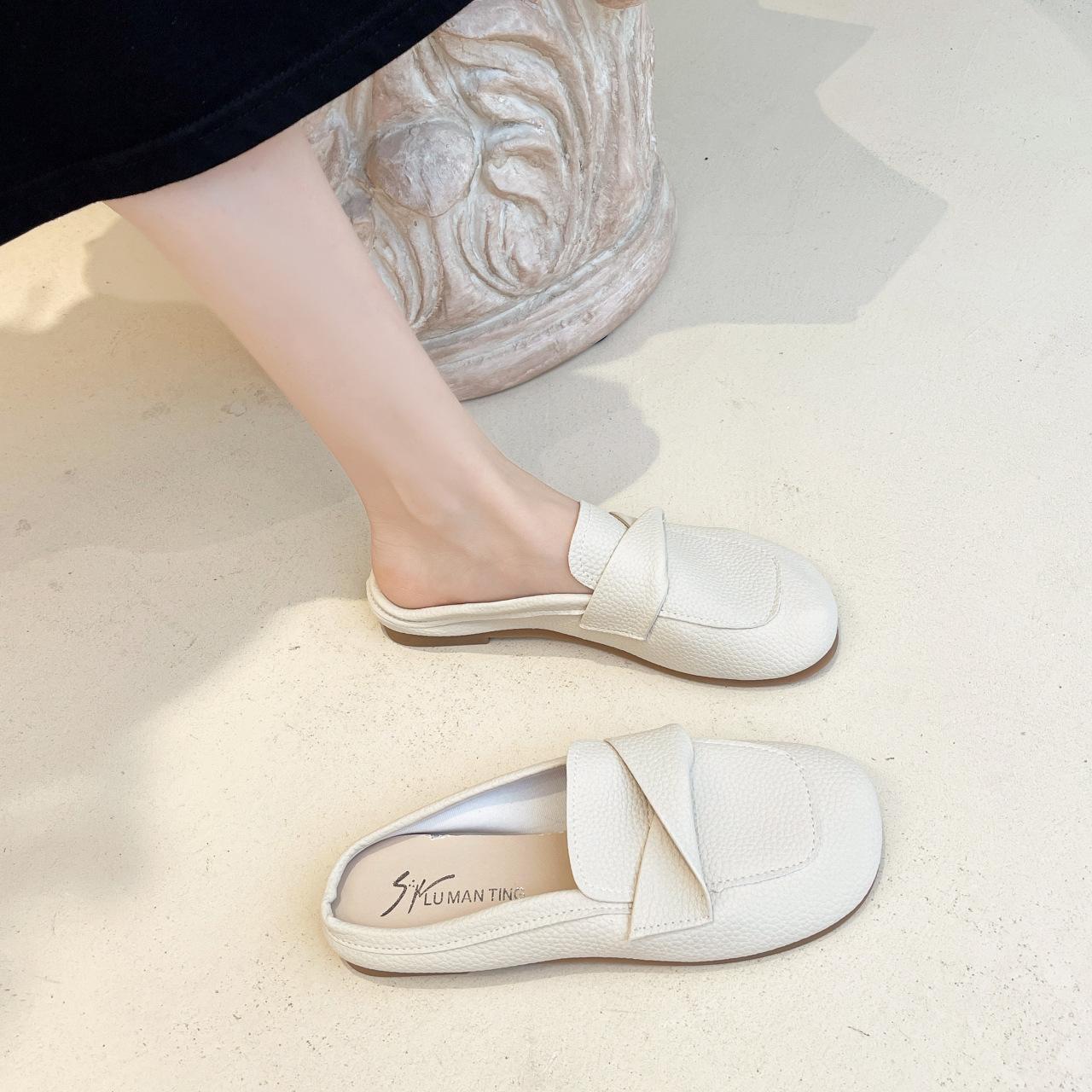 Slippers women s new Baotou Loafu half slippers in summer 2025 women s soft soles without heels grandma shoes cool slippers women 40 коричневий
Slippers women s new Baotou Loafu half slippers in summer 2025 women s soft soles without heels grandma shoes cool slippers women 40 коричневий