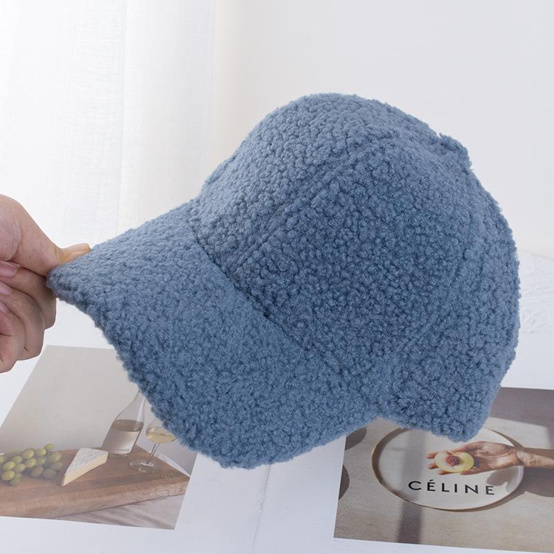 Зеленая кепка-утка из ягнячьей шерсти: Корейский стиль, Осень-Зима, Универсальный и Элегантный Adjustable
Зеленая кепка-утка из ягнячьей шерсти: Корейский стиль, Осень-Зима, Универсальный и Элегантный Adjustable