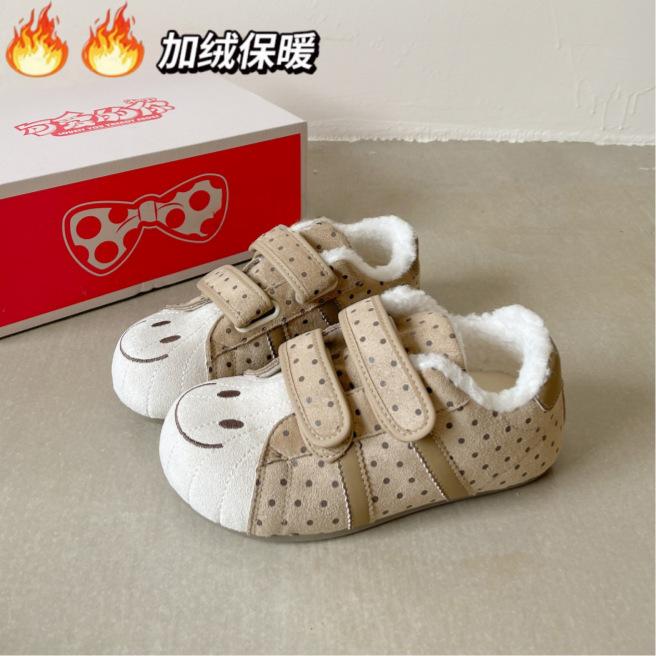 Cute smiley face velvet thermal board shoes 22 new winter platform leisure sports two cotton 40
Cute smiley face velvet thermal board shoes 22 new winter platform leisure sports two cotton 40