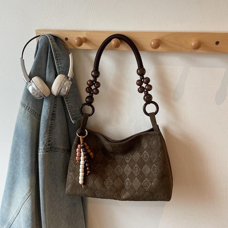 Autumn new shoulder bag large-capacity bag women s underarm bag casual shoulder bag work commuter bag
Autumn new shoulder bag large-capacity bag women s underarm bag casual shoulder bag work commuter bag