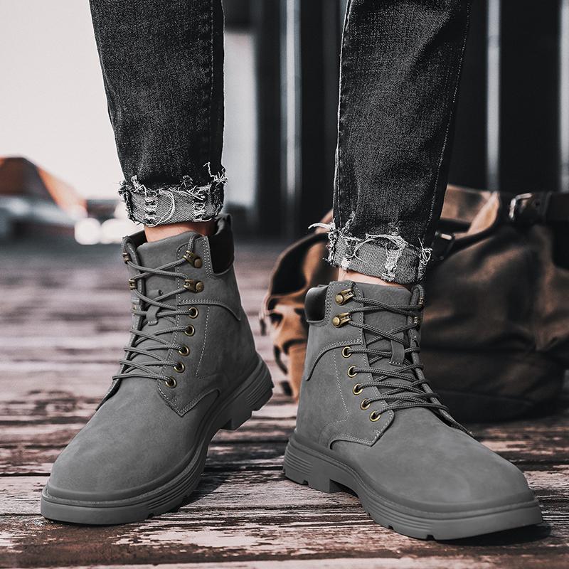 Men’s Outdoor Boots Street Style Khaki Running Sneakers Retro Black High Top Hiking Boots Plus Size Grey Ankle Boots EU: 39 чорний
Men’s Outdoor Boots Street Style Khaki Running Sneakers Retro Black High Top Hiking Boots Plus Size Grey Ankle Boots EU: 39 чорний