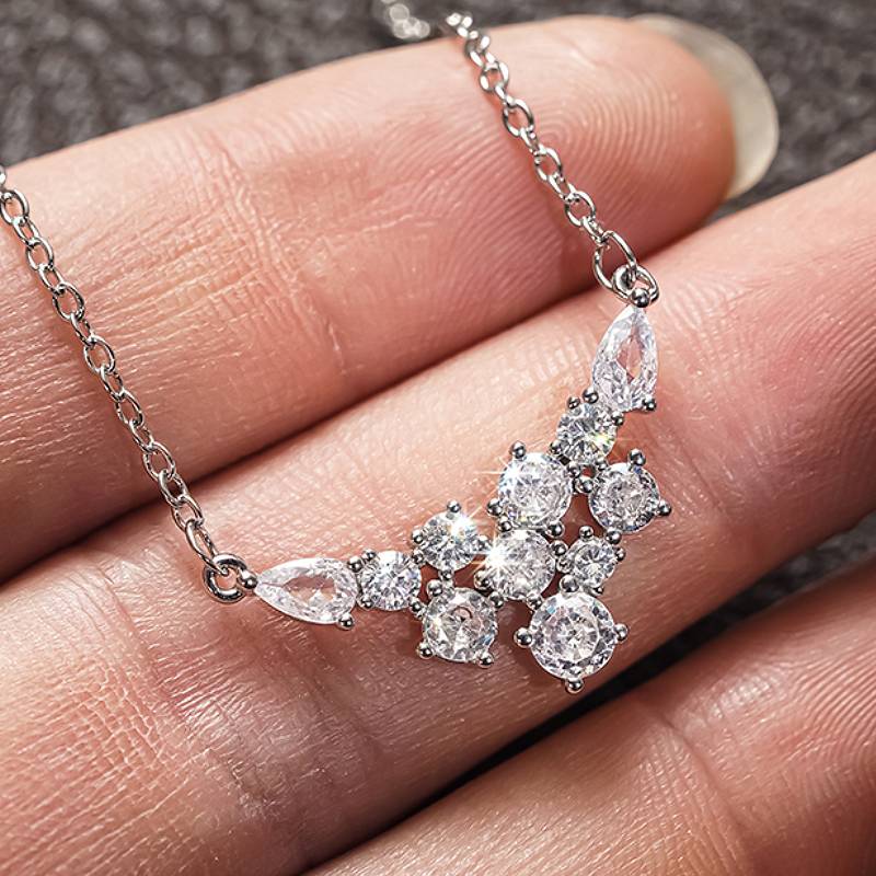 Huitan Elegant Design Women Pendant Necklace Fashion Accessories for Wedding Engagement Charming Lady Zircon with Shiny CZ
Huitan Elegant Design Women Pendant Necklace Fashion Accessories for Wedding Engagement Charming Lady Zircon with Shiny CZ