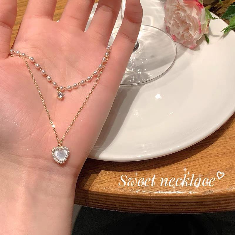 Summer Pearl Double Layer Heart Necklace - Women s Luxurious Layered Clavicle Chain Choker
Summer Pearl Double Layer Heart Necklace - Women s Luxurious Layered Clavicle Chain Choker