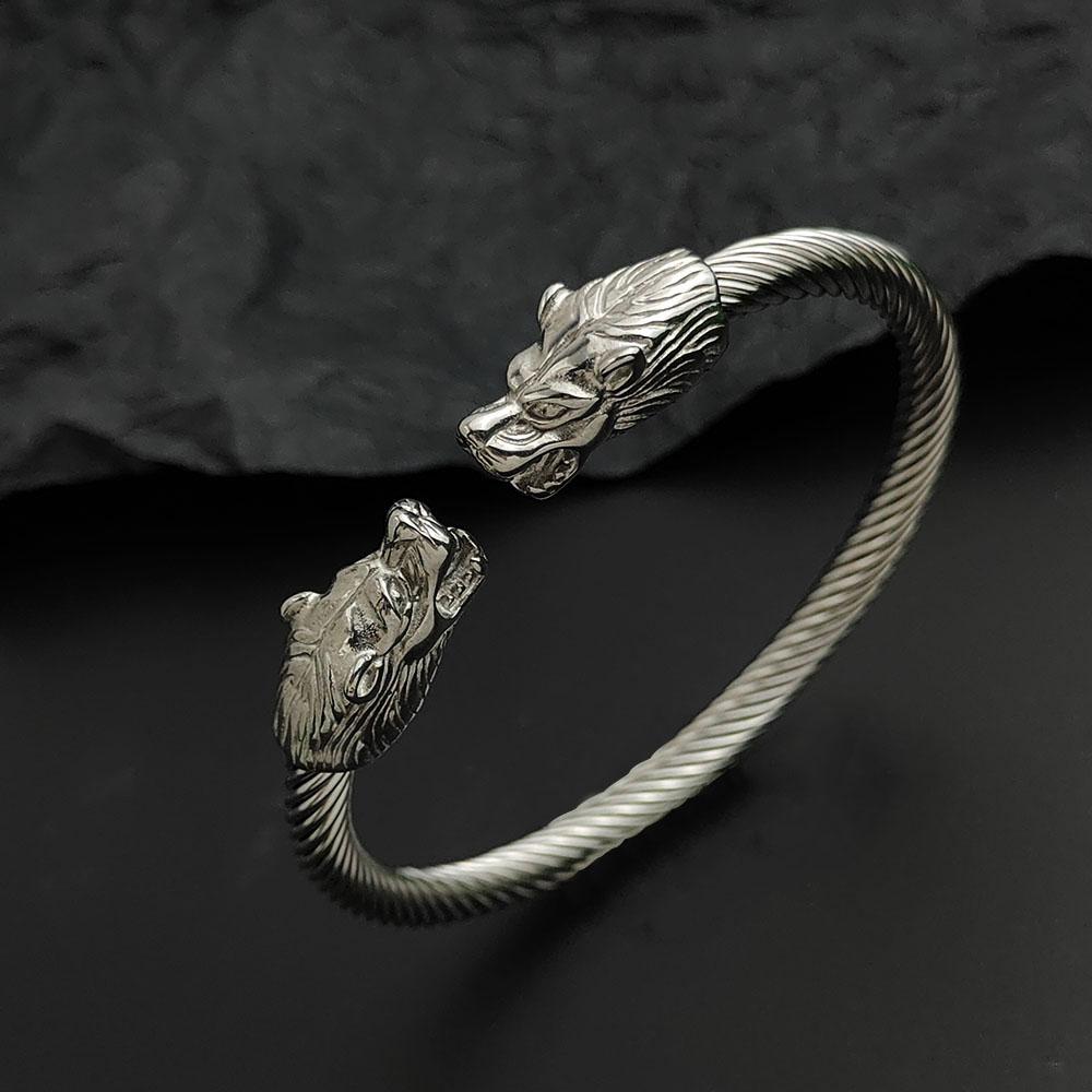 Creative Steel Wire Wolf Head Gold-plated Stainless Steel Women s Bracelet, Waterproof and Rust-free, Couple Bracelet серебряный
Creative Steel Wire Wolf Head Gold-plated Stainless Steel Women s Bracelet, Waterproof and Rust-free, Couple Bracelet серебряный