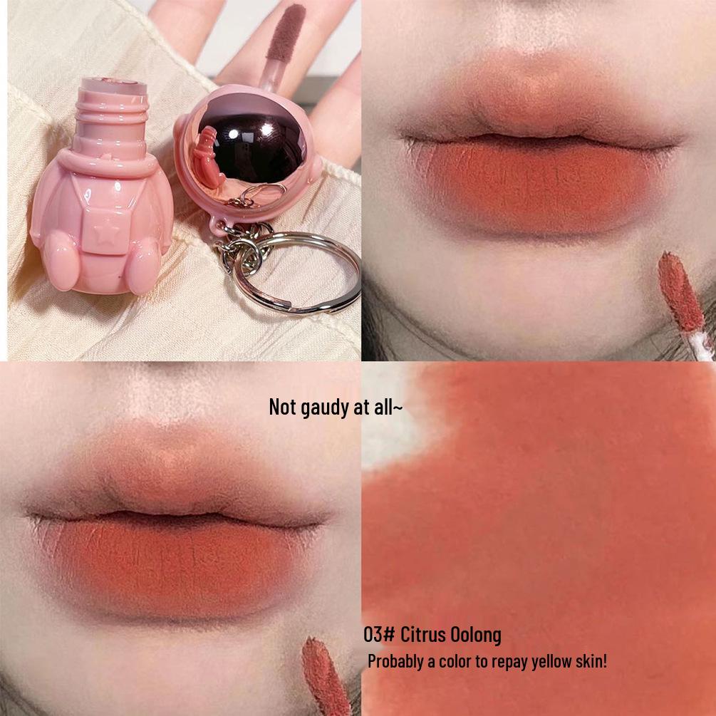 SUSU SKY Astronaut Lip Glaze: Matte Velvet Lipstick with Keychain Pendant for Women
SUSU SKY Astronaut Lip Glaze: Matte Velvet Lipstick with Keychain Pendant for Women