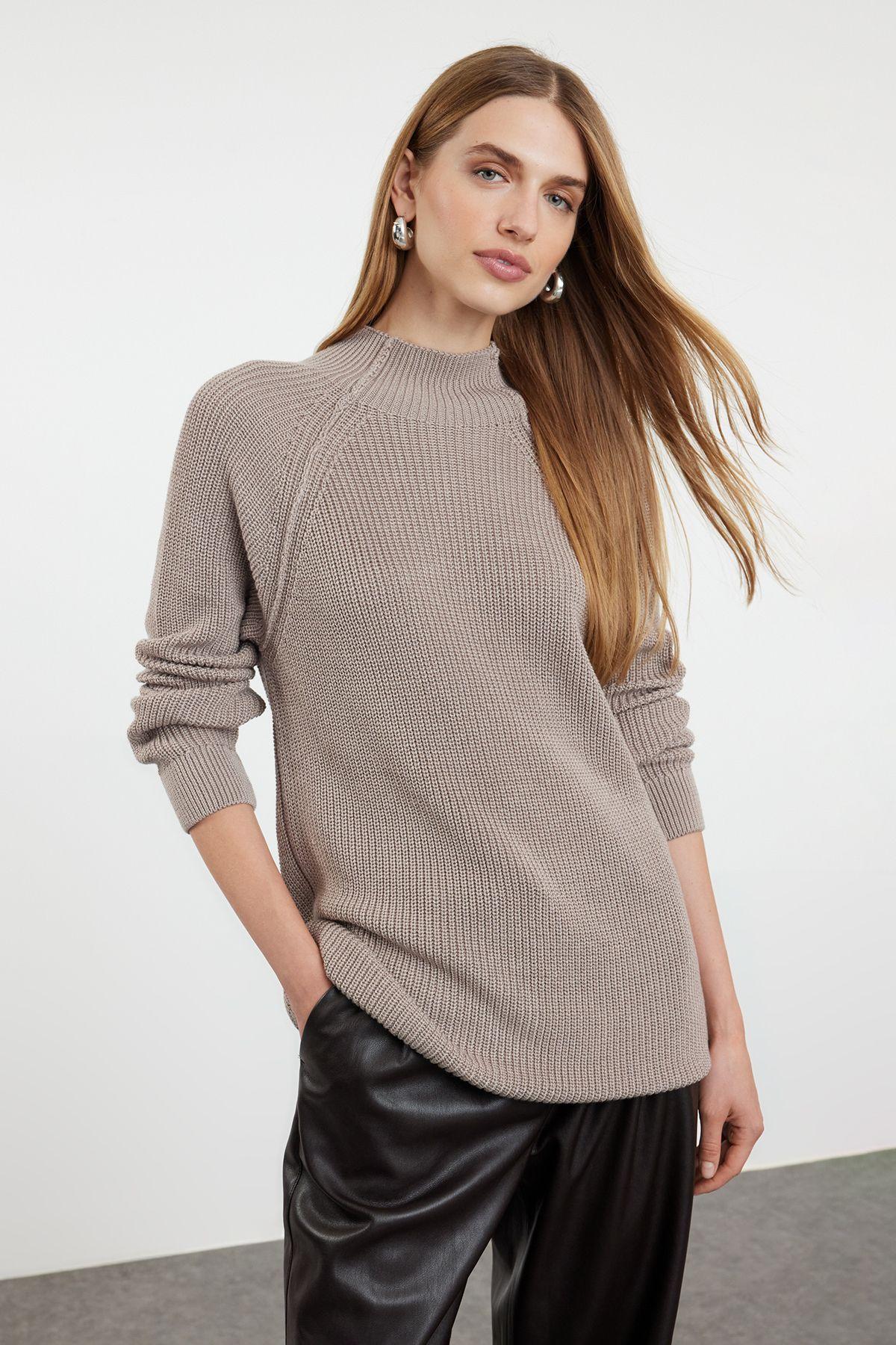 Women s Elegance Style Sweater Mink More Sustainable Wide Fit Knitwear Sweater S
Women s Elegance Style Sweater Mink More Sustainable Wide Fit Knitwear Sweater S