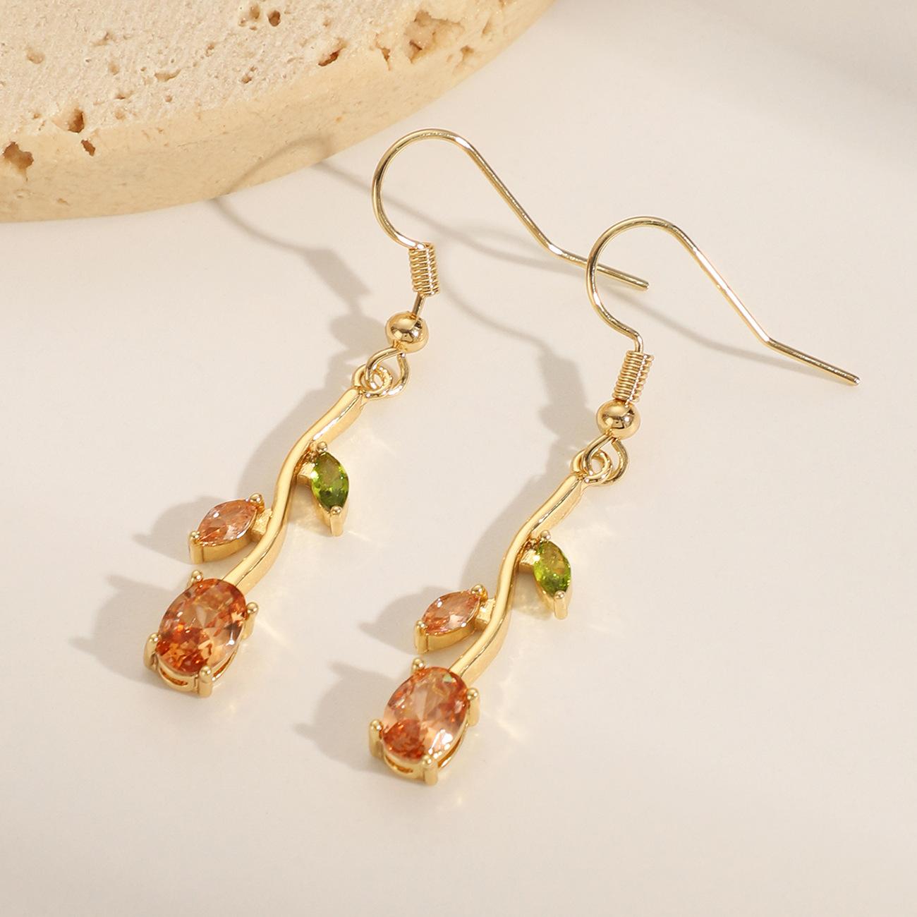 Lady Leaf-shaped Earrings - Fashion Alloy Zirconia Earrings - Retro Decorative Jewelry
Lady Leaf-shaped Earrings - Fashion Alloy Zirconia Earrings - Retro Decorative Jewelry