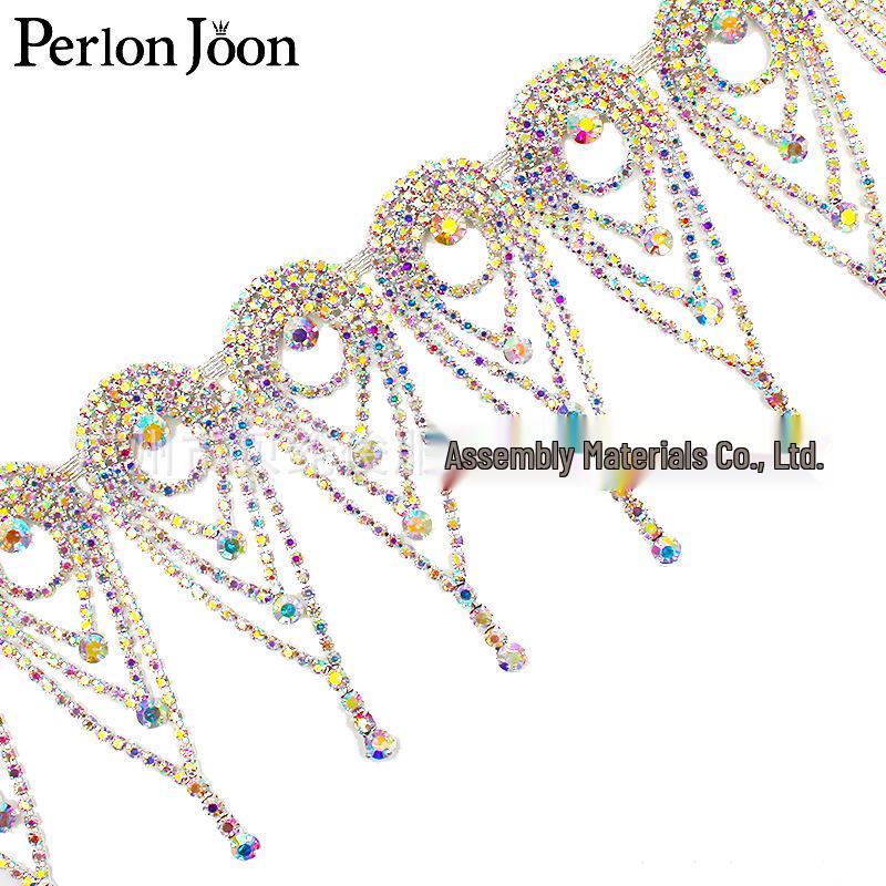 Welded Chain Pendant with Tassel & Rhinestone Decoration for Wedding Dresses, Gowns, Shoes, Hats, and DIY Clothing Accessories
Welded Chain Pendant with Tassel & Rhinestone Decoration for Wedding Dresses, Gowns, Shoes, Hats, and DIY Clothing Accessories