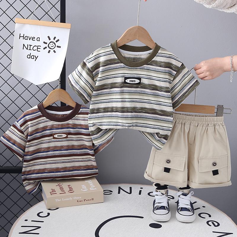 Kids Summer Striped Short Sleeve Korean Style Set - Loose, Trendy Boys Clothing 80cm армия зеленый
Kids Summer Striped Short Sleeve Korean Style Set - Loose, Trendy Boys Clothing 80cm армия зеленый