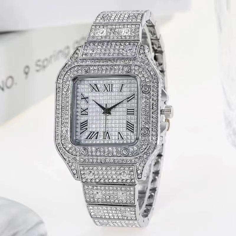 Fashion Gold Watch For Men Hip Hop Ice Diamond Quartz Watch Luxury Roman Literal Square Wristwatch Man Gift серебряный
Fashion Gold Watch For Men Hip Hop Ice Diamond Quartz Watch Luxury Roman Literal Square Wristwatch Man Gift серебряный