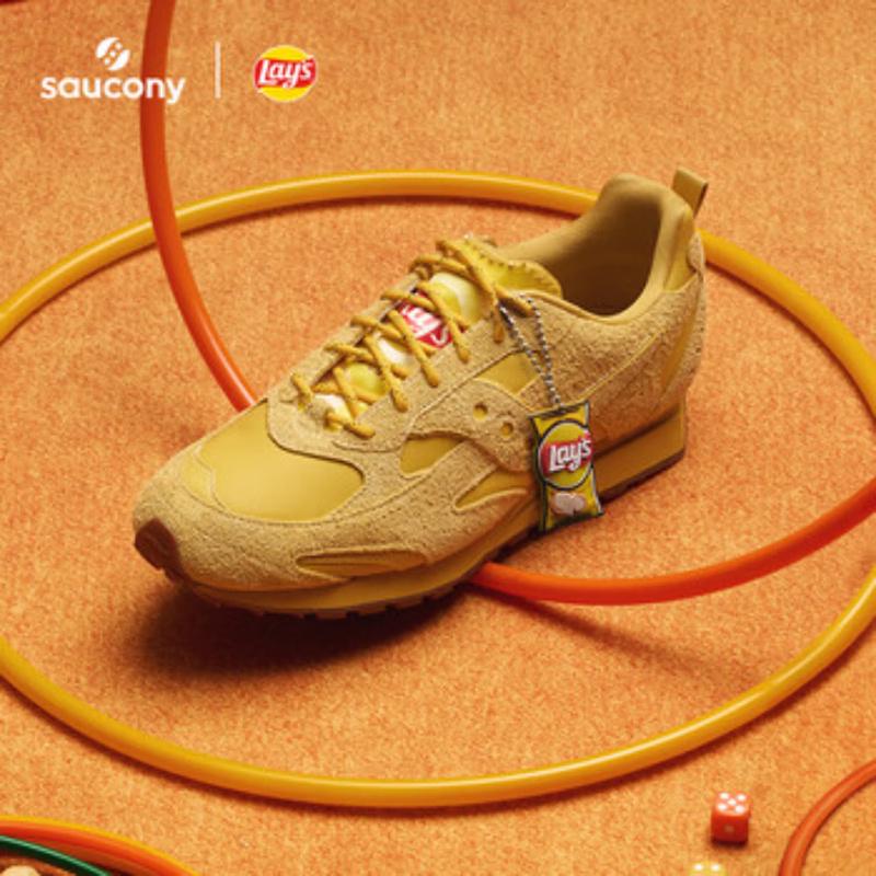 SAUCONY TRAINER 80X Starlight Ретро Кросівки для стилю життя
SAUCONY TRAINER 80X Starlight Ретро Кросівки для стилю життя