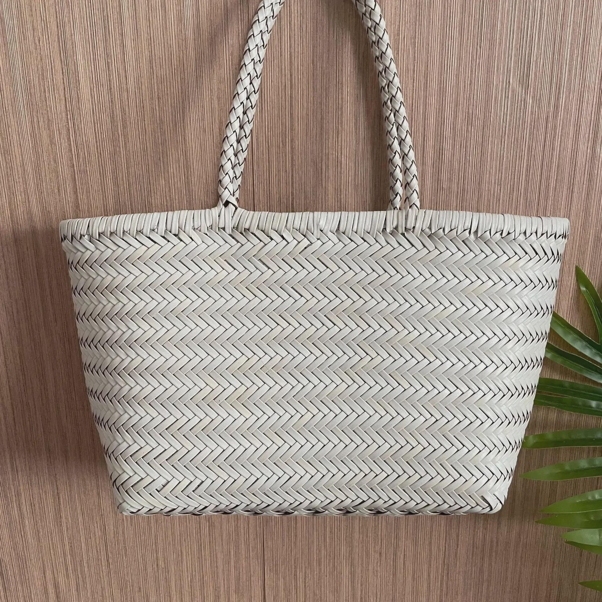 Женская сумка-корзина Dragon Diffusion из натуральной кожи, плетеная во французском стиле
Женская сумка-корзина Dragon Diffusion из натуральной кожи, плетеная во французском стиле