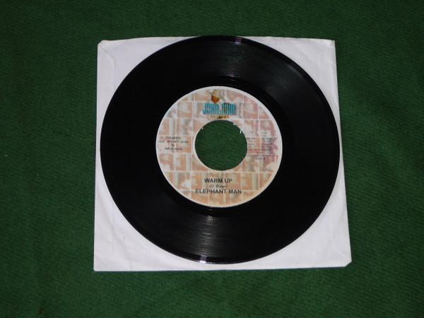7inch Record ELEPHANT MAN - Warm Up NONE John John Recor Jamaica Reggae, Ska & Dub Used
7inch Record ELEPHANT MAN - Warm Up NONE John John Recor Jamaica Reggae, Ska & Dub Used