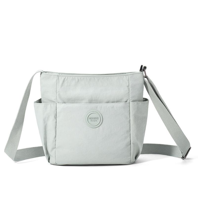 Women s Shoulder Bag Large Capacity Crossbody Bag Lightweight Water-Repellent Nylon Handbag світло-зелений колір
Women s Shoulder Bag Large Capacity Crossbody Bag Lightweight Water-Repellent Nylon Handbag світло-зелений колір