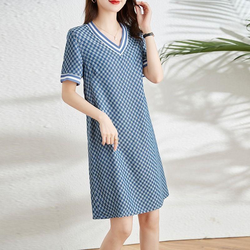 Корейское клетчатое платье с v-образным вырезом для женщин, летнее повседневное джинсовое платье, платье-рубашка, джинсовое платье XXXXXL
Корейское клетчатое платье с v-образным вырезом для женщин, летнее повседневное джинсовое платье, платье-рубашка, джинсовое платье XXXXXL