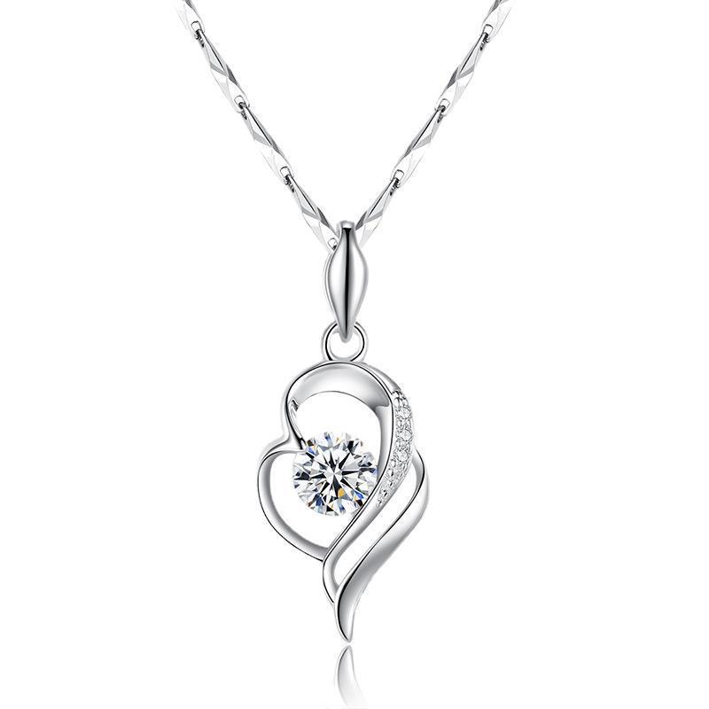 Cubic Zirconia Heart Choker Necklace for Women Luxury Gold Color Pendant Clavicle Chain Fashion Jewelry
Cubic Zirconia Heart Choker Necklace for Women Luxury Gold Color Pendant Clavicle Chain Fashion Jewelry
