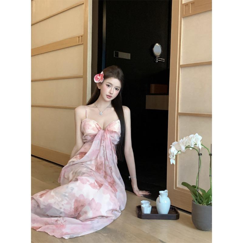 Design Floral Chiffon Dress Summer Temperament High Sense Waist Tube Top Suspender Long Dress Gentle Dress S
Design Floral Chiffon Dress Summer Temperament High Sense Waist Tube Top Suspender Long Dress Gentle Dress S