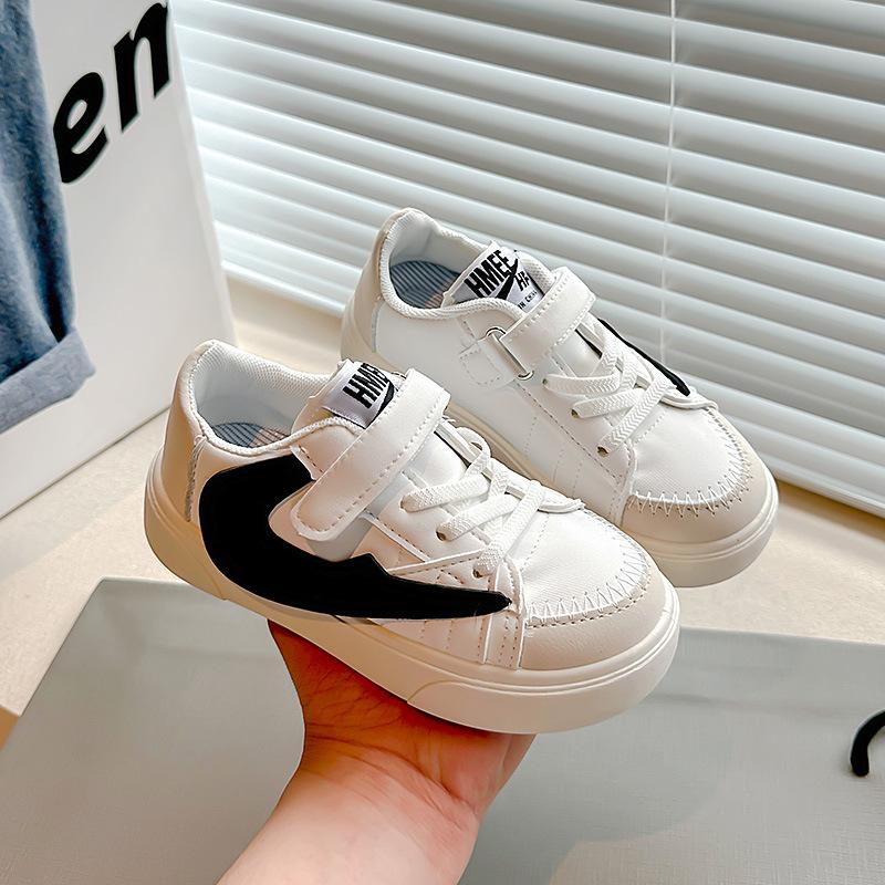 Корейская повседневная детская спортивная обувь, обувь для мальчиков, новые туфли для девочек, дышащие белые туфли 26 чёрный
Корейская повседневная детская спортивная обувь, обувь для мальчиков, новые туфли для девочек, дышащие белые туфли 26 чёрный