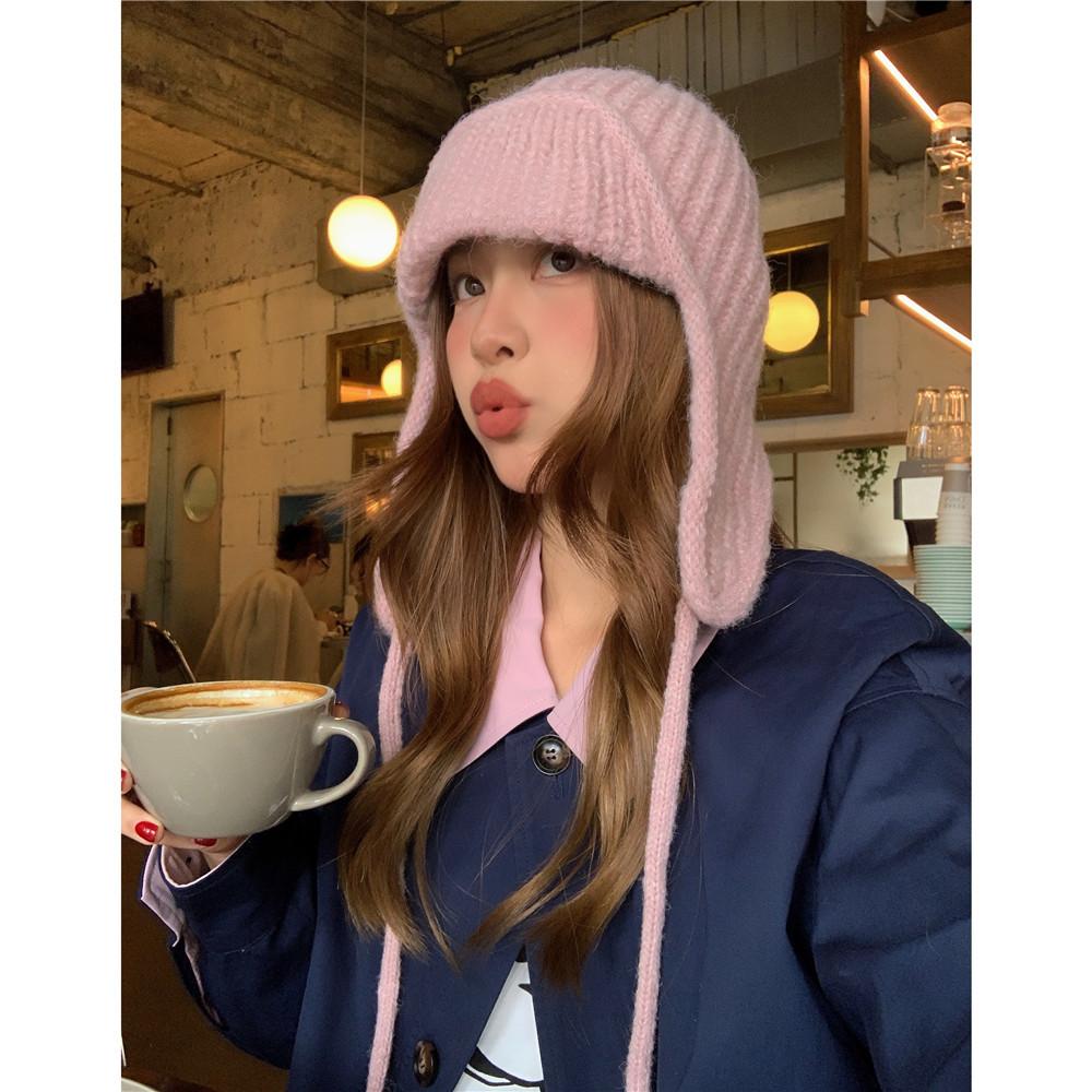 Korean film~ small solid color lace-up knitted wool flying hat women s winter versatile ear protection student hat One size, elastic
Korean film~ small solid color lace-up knitted wool flying hat women s winter versatile ear protection student hat One size, elastic