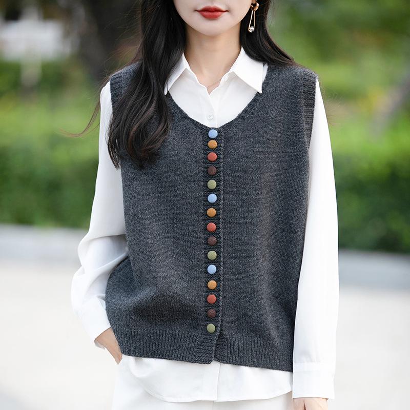 Women s Round Neck Knit Vest Cardigan with Colorful Buttons - Loose Sleeveless Layering Sweater Extra Large
Women s Round Neck Knit Vest Cardigan with Colorful Buttons - Loose Sleeveless Layering Sweater Extra Large