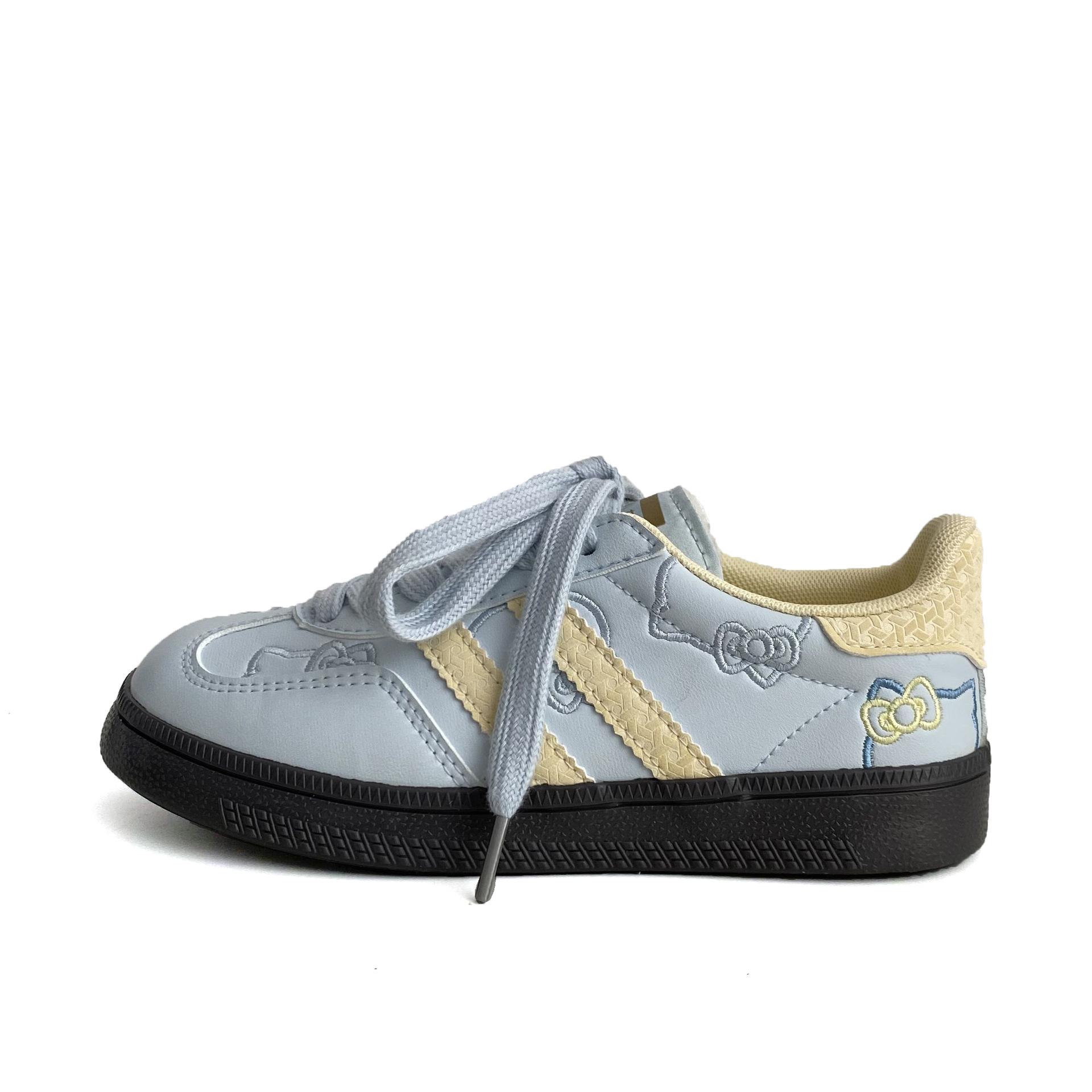 Ретро нишевые кроссовки в гонконгском стиле для моральной подготовки, женские летние популярные белые туфли, универсальные дышащие повседневные кеды на доске 6065 40
Ретро нишевые кроссовки в гонконгском стиле для моральной подготовки, женские летние популярные белые туфли, универсальные дышащие повседневные кеды на доске 6065 40