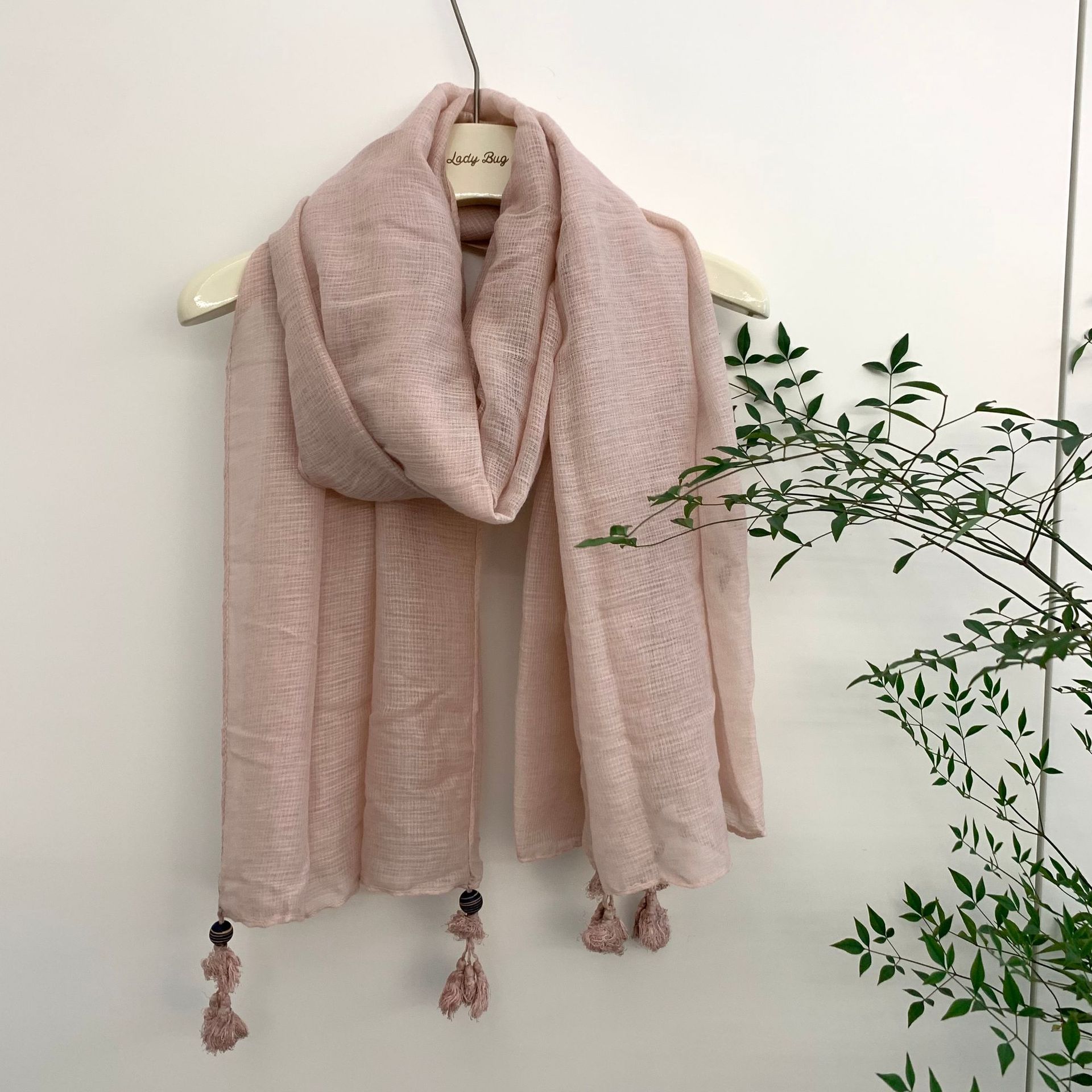 Korean Version Of Intellectual Style Linen Cotton And Linen Thin Scarf Fashionable Women S Travel Shawl Versatile Foreign Style Silk Scarf 85-185
Korean Version Of Intellectual Style Linen Cotton And Linen Thin Scarf Fashionable Women S Travel Shawl Versatile Foreign Style Silk Scarf 85-185