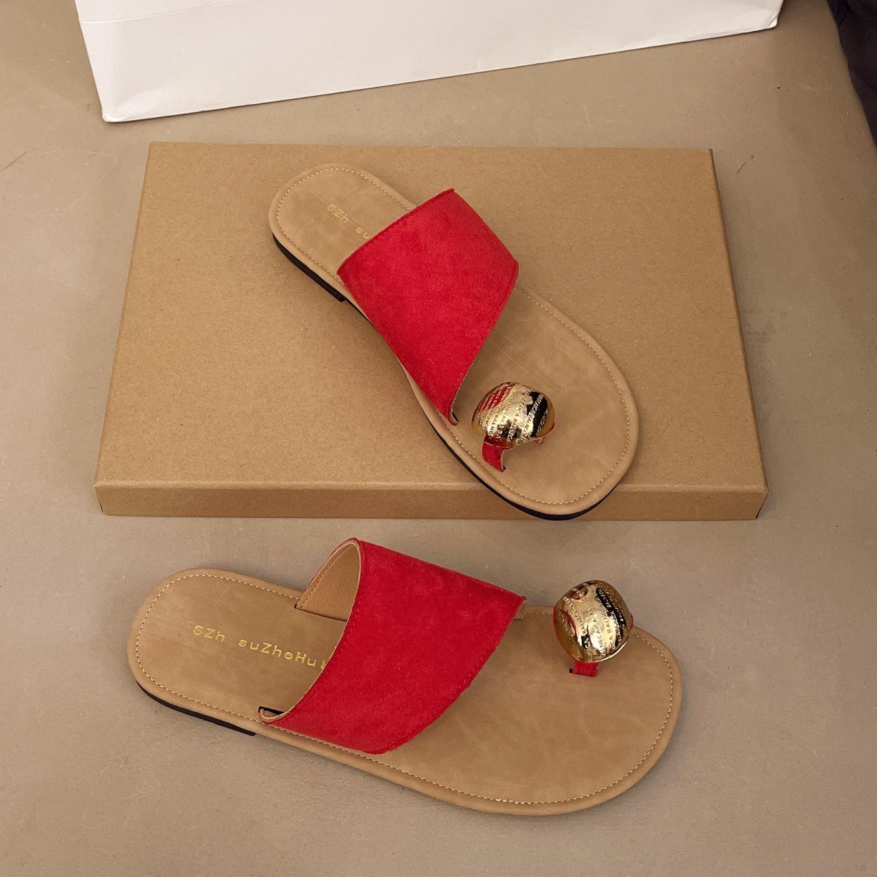 Flat-bottomed toe French cool slippers design sense niche Roman women s shoes spring and summer outer wear seaside sandals beach slippers 40
Flat-bottomed toe French cool slippers design sense niche Roman women s shoes spring and summer outer wear seaside sandals beach slippers 40